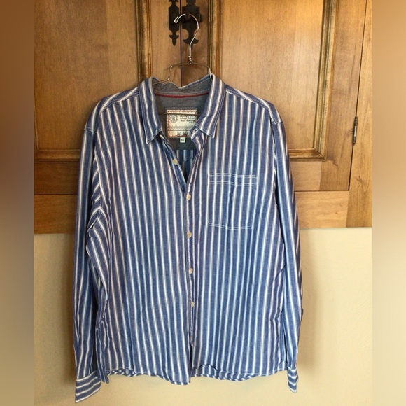 Fat Face Other - Fat Face men’s XL cotton/ Linen striped button down shirt .